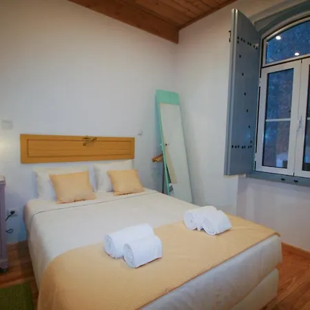 Nocleg ze śniadaniem Casa Dos Batalim *