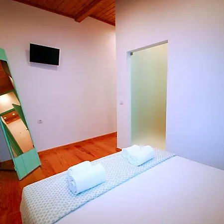 Casa Dos Batalim Bed & Breakfast