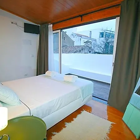 Casa Dos Batalim Bed & Breakfast *